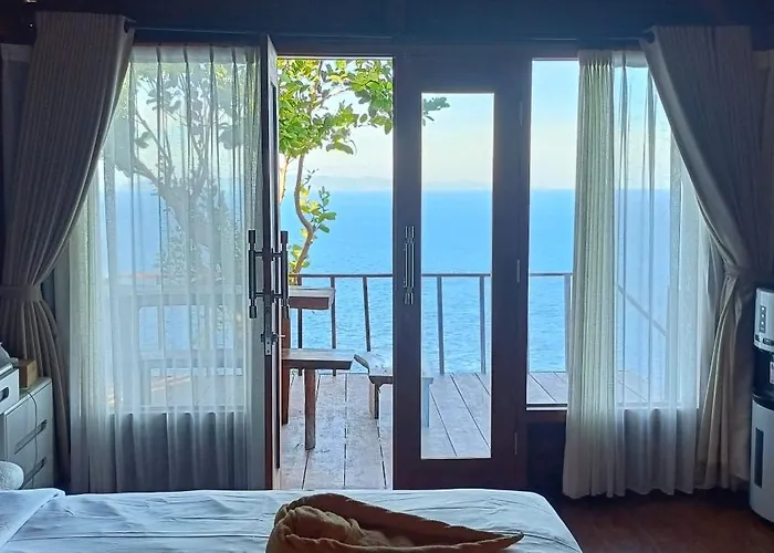 The Indah Cliff Sea View Vakantiehuis *