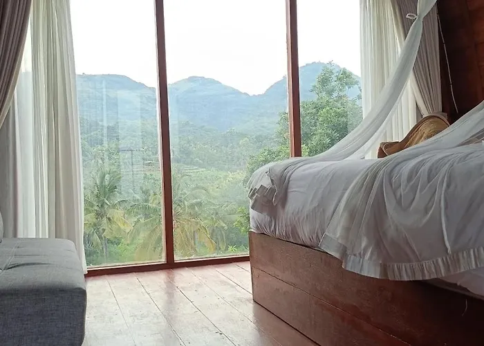 The Indah Cliff Sea View *
