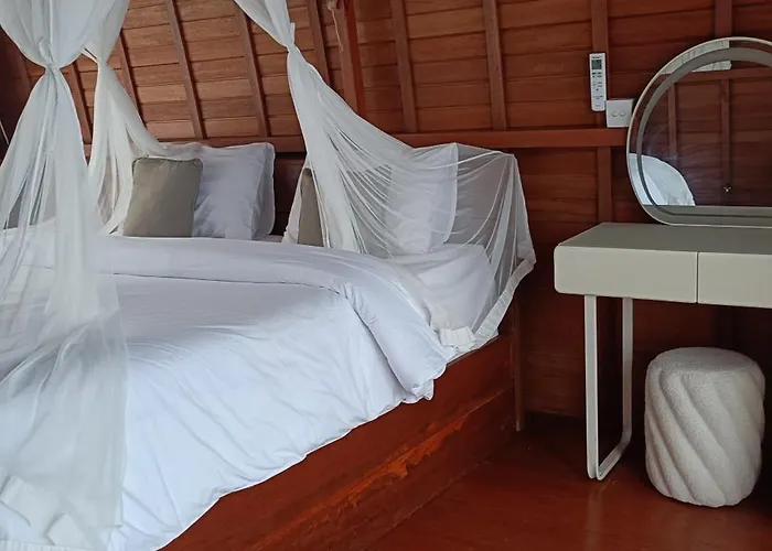The Indah Cliff Sea View Vakantiehuis