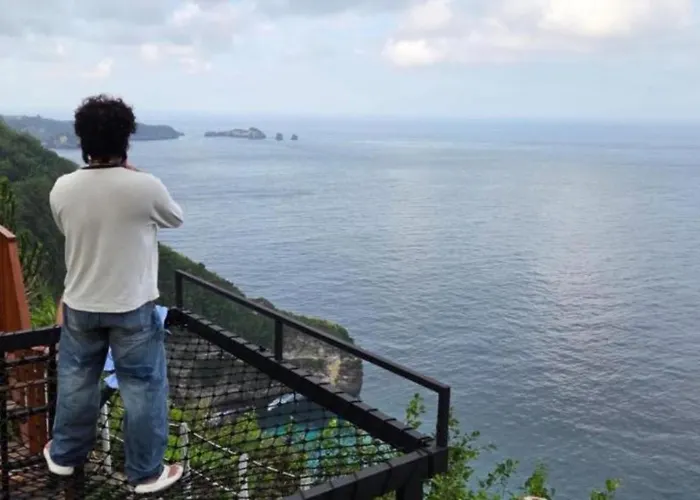 The Indah Cliff Sea View *